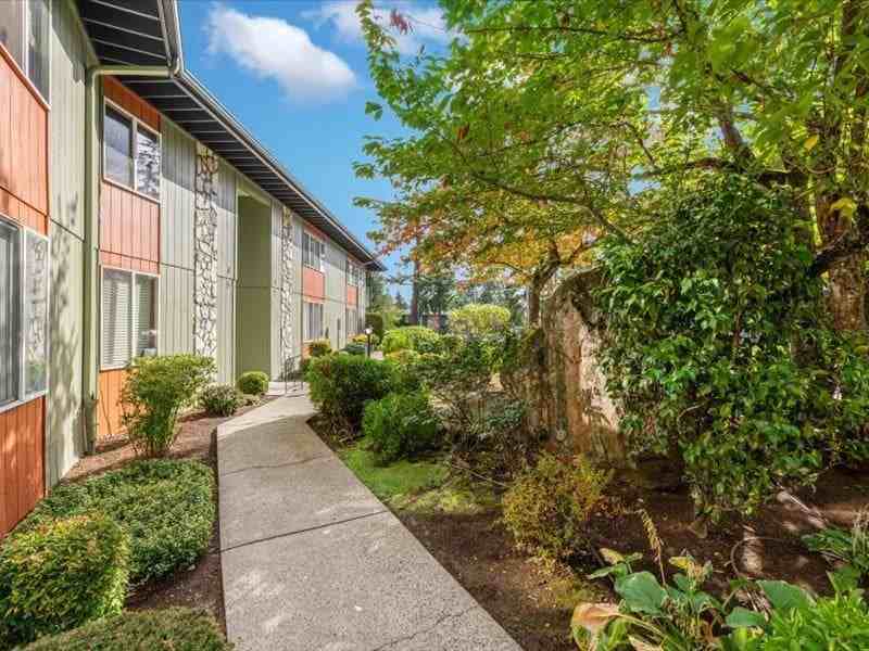 River Cliff Apartments - Photo 2 of 35