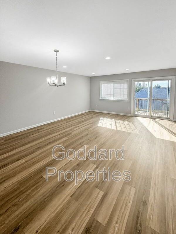 20 Hamlet Dr - Photo 2 of 19