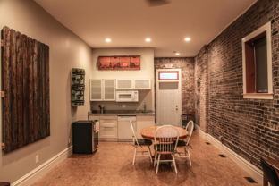 3555 California Ave - Photo 1 of 1