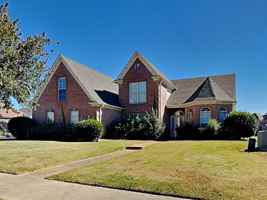 featured image of 7513 Easterly Lane