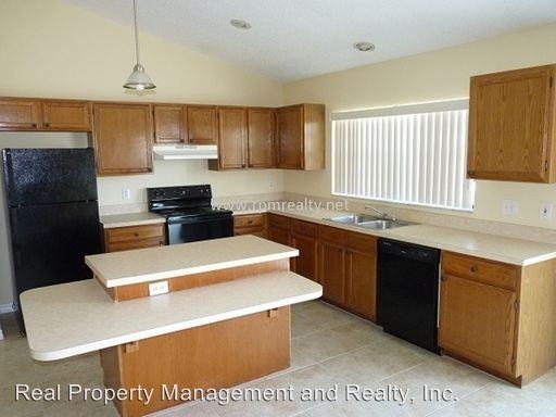 7625 Telford Ct - Photo 2 of 8