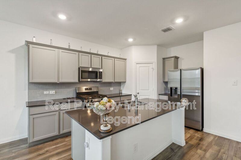 3803 Thomas Plains Dr - Photo 7 of 28