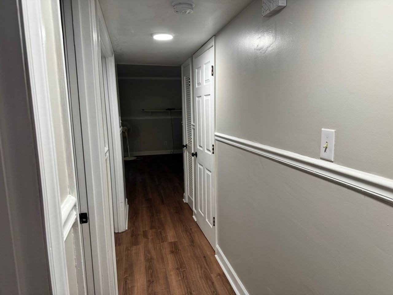 1561 Marble St - Photo 5 of 17