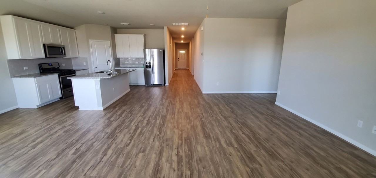 1513 Ida Nell Pearson St - Photo 3 of 18