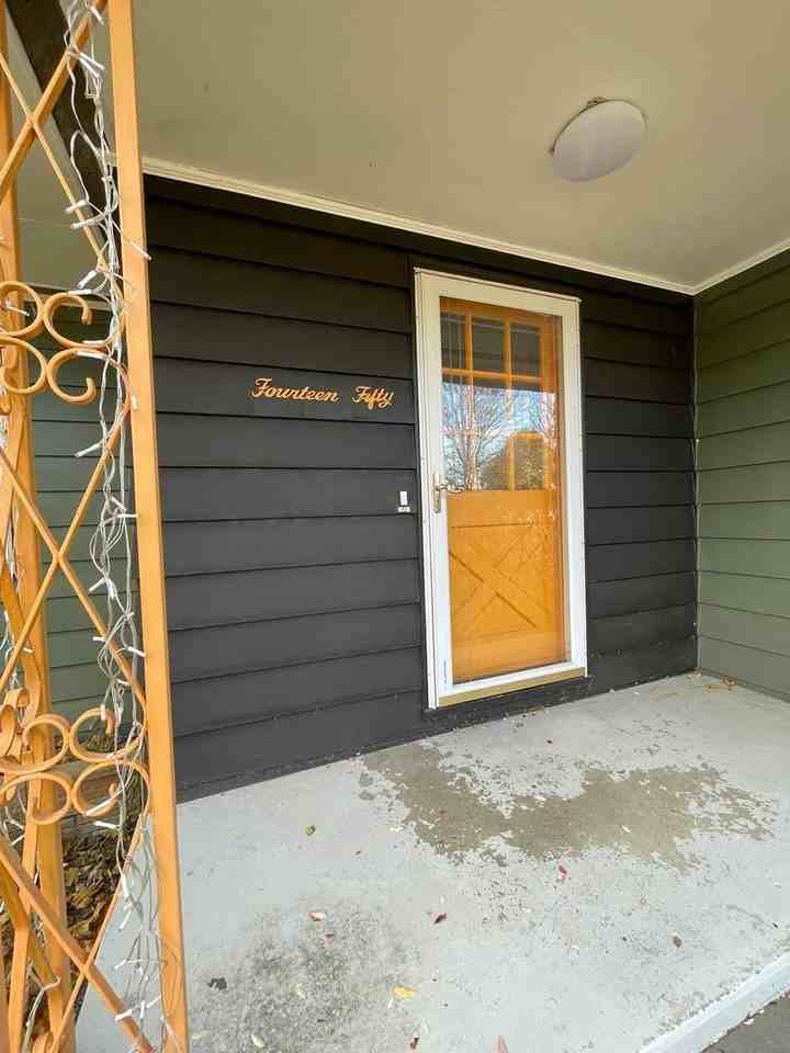 1450 Marlborough Dr - Photo 3 of 39