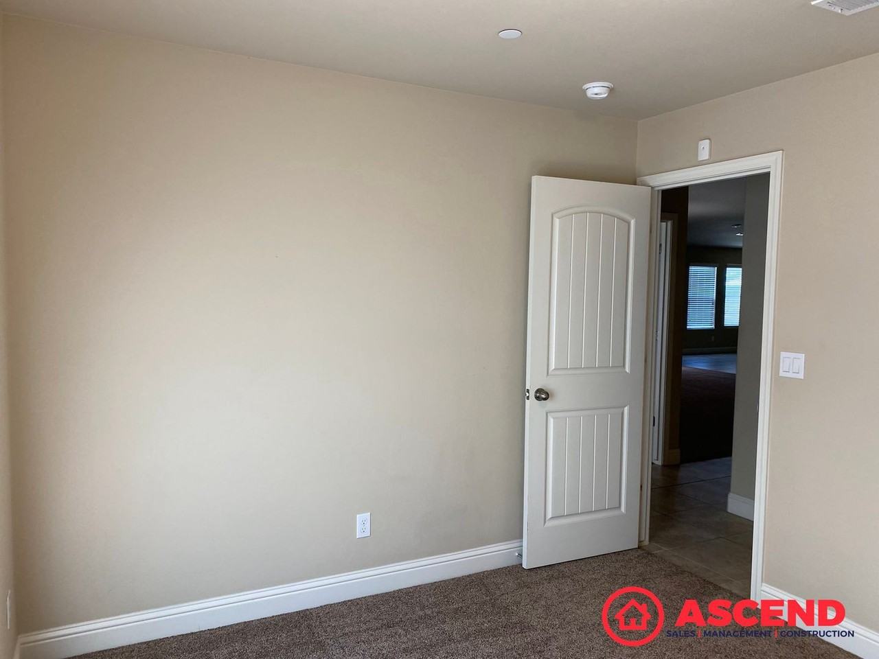 9403 Mountain Peak Ln - Photo 6 of 9