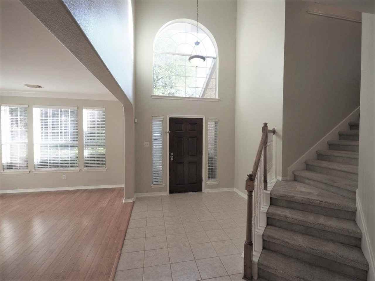 2849 Lantana Ridge Dr - Photo 3 of 37