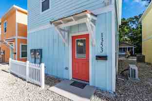 1381 Nw 6th Ave - Photo 1 of 1