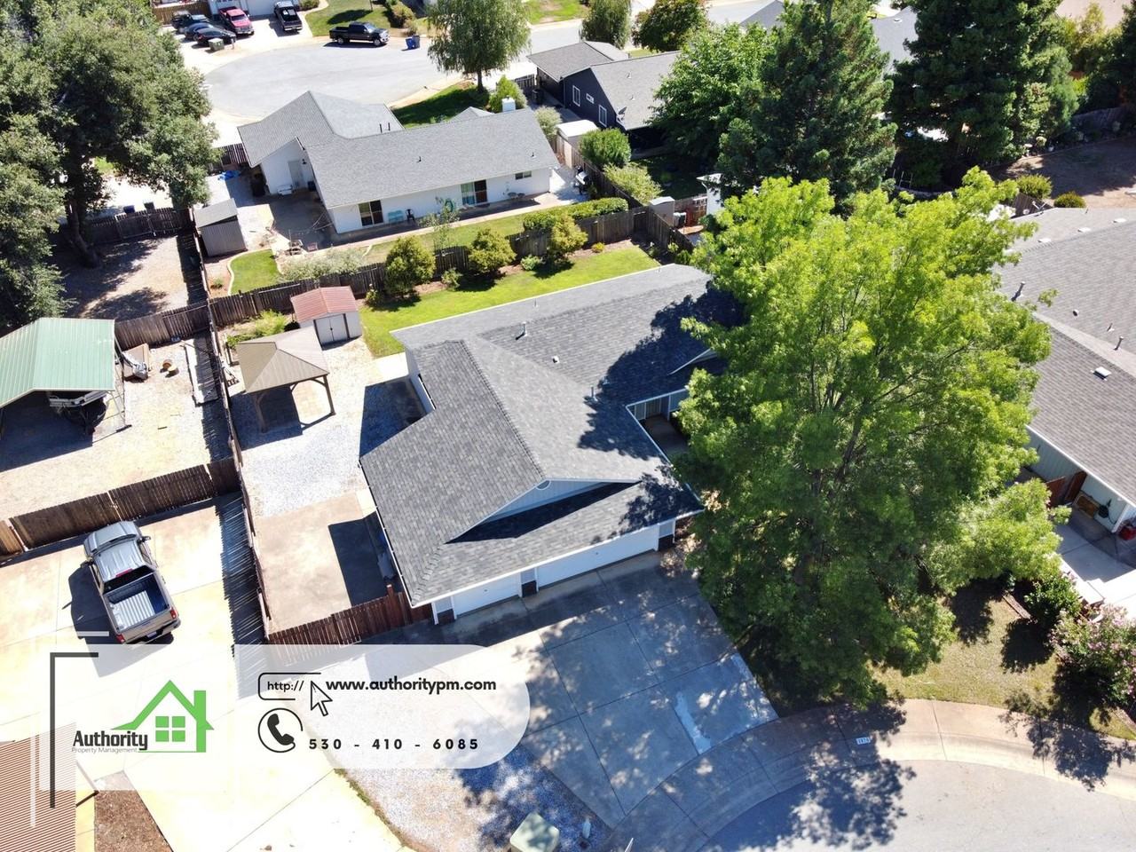 1976 Chiella Ln - Photo 2 of 28