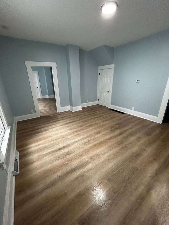 134 Beckett St - Photo 7 of 14