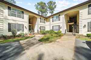 featured image of 105 Pipers Ln