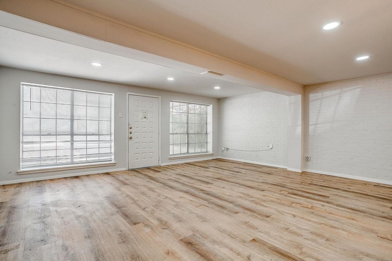 3562 W 4th St #A - Photo 5 of 23