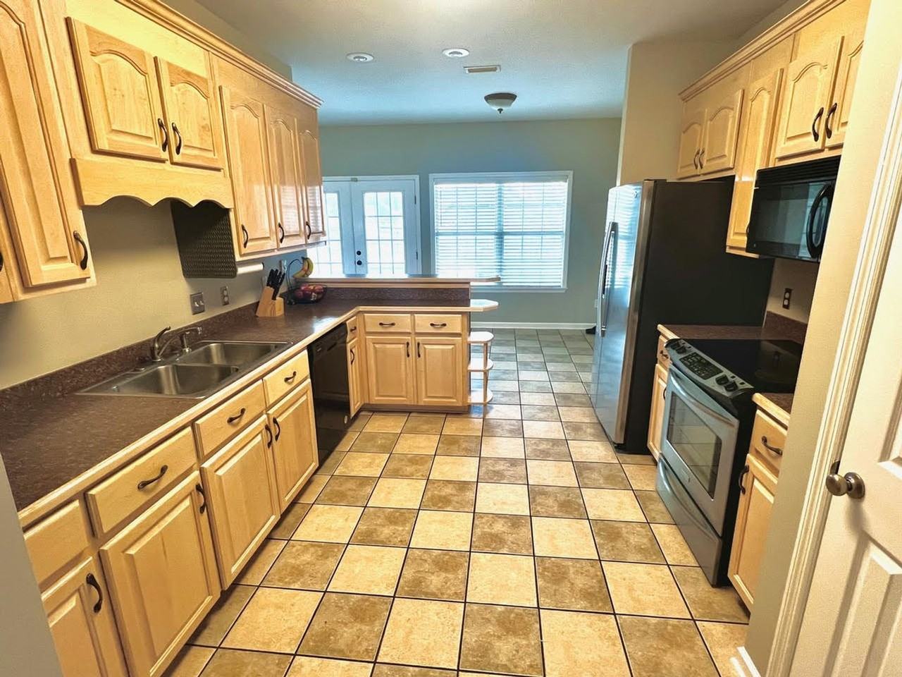 111 Remington Way - Photo 5 of 21