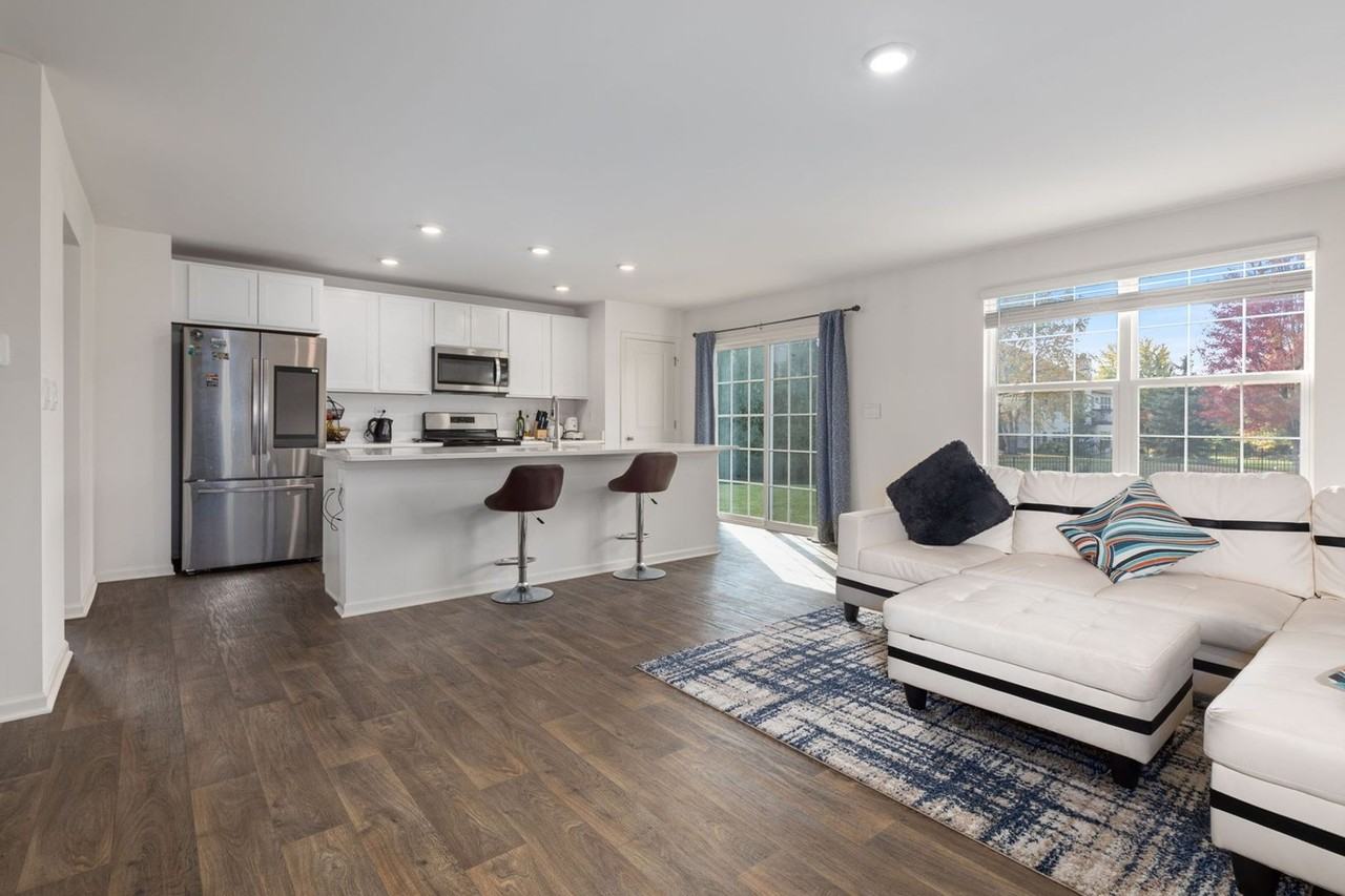 2115 Canyon Creek Ct - Photo 6 of 27