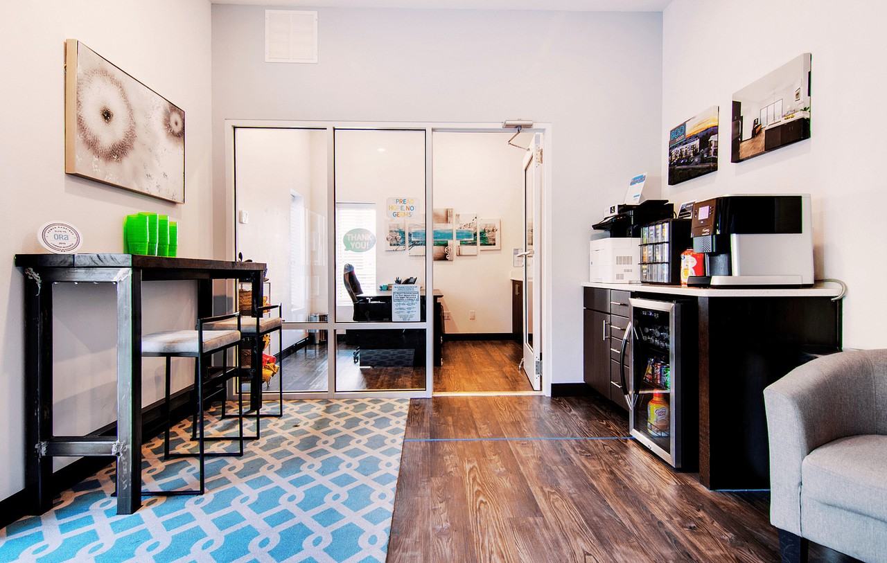 800 South - Photo 4 of 24