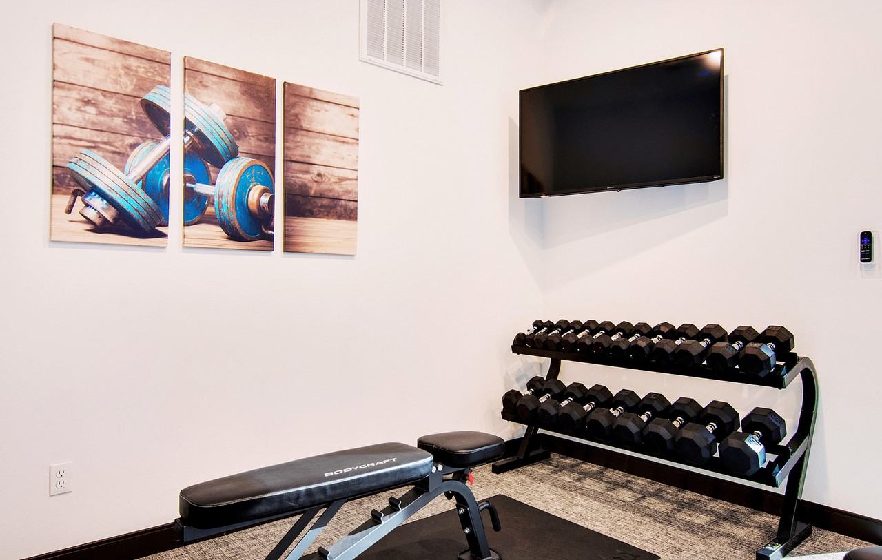 800 South - Photo 6 of 24