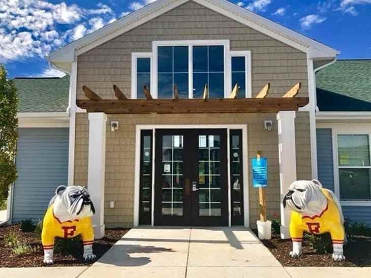 Campus Creek Townhomes - Photo 2 of 10