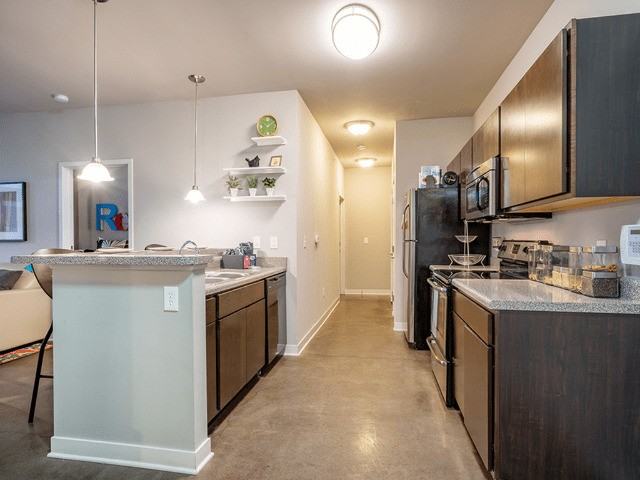 The Avenue - Photo 4 of 50