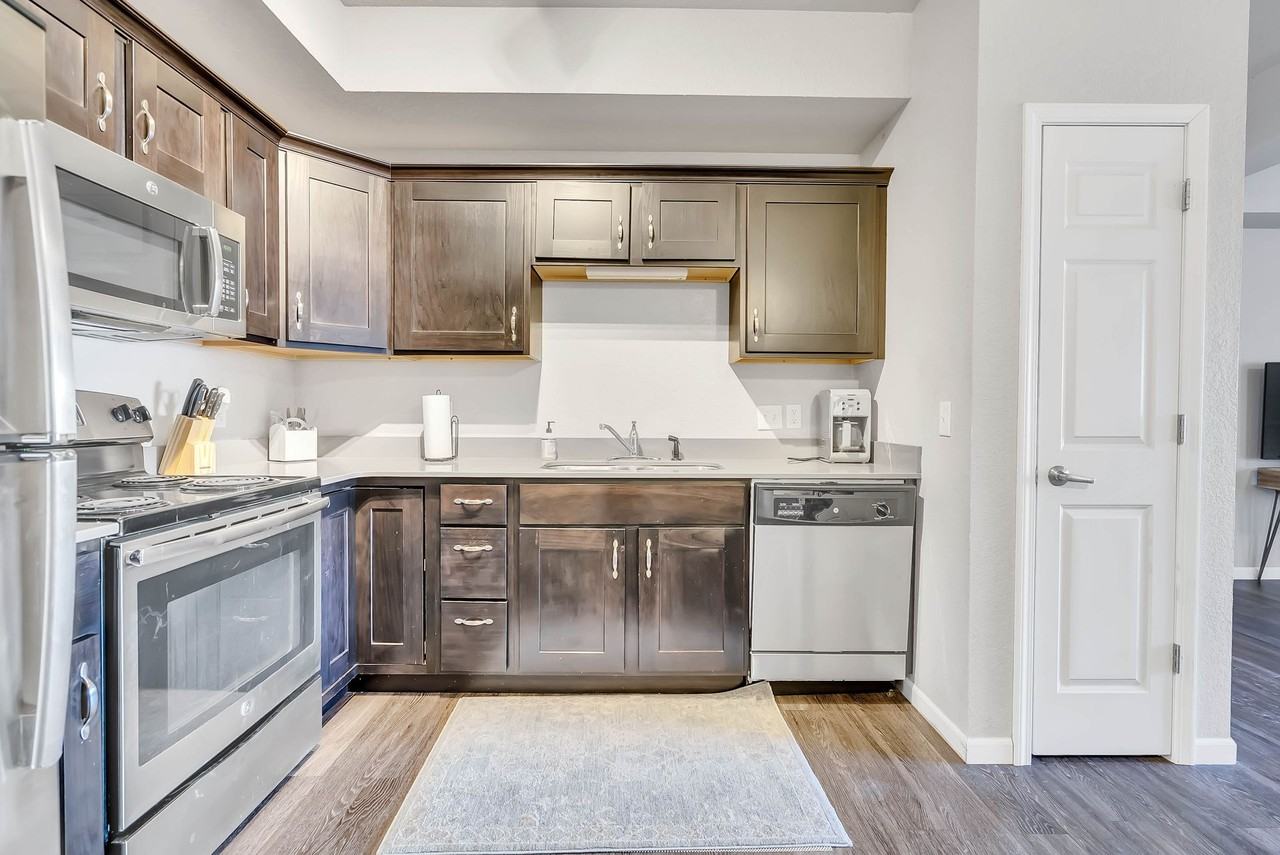 Willow Falls: 1107 Bluegrass - Photo 3 of 39