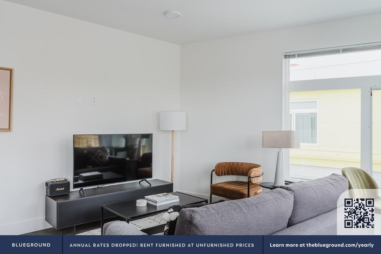 622 Rainier Avenue South - Photo 4 of 170