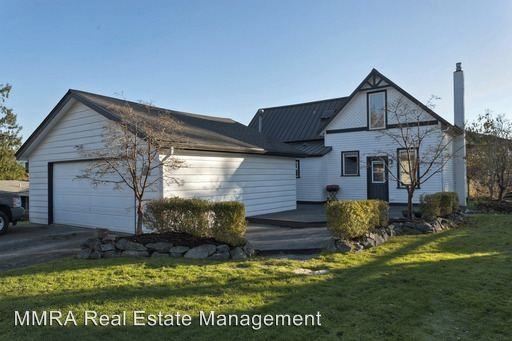 3929 W Connecticut St - Photo 2 of 19