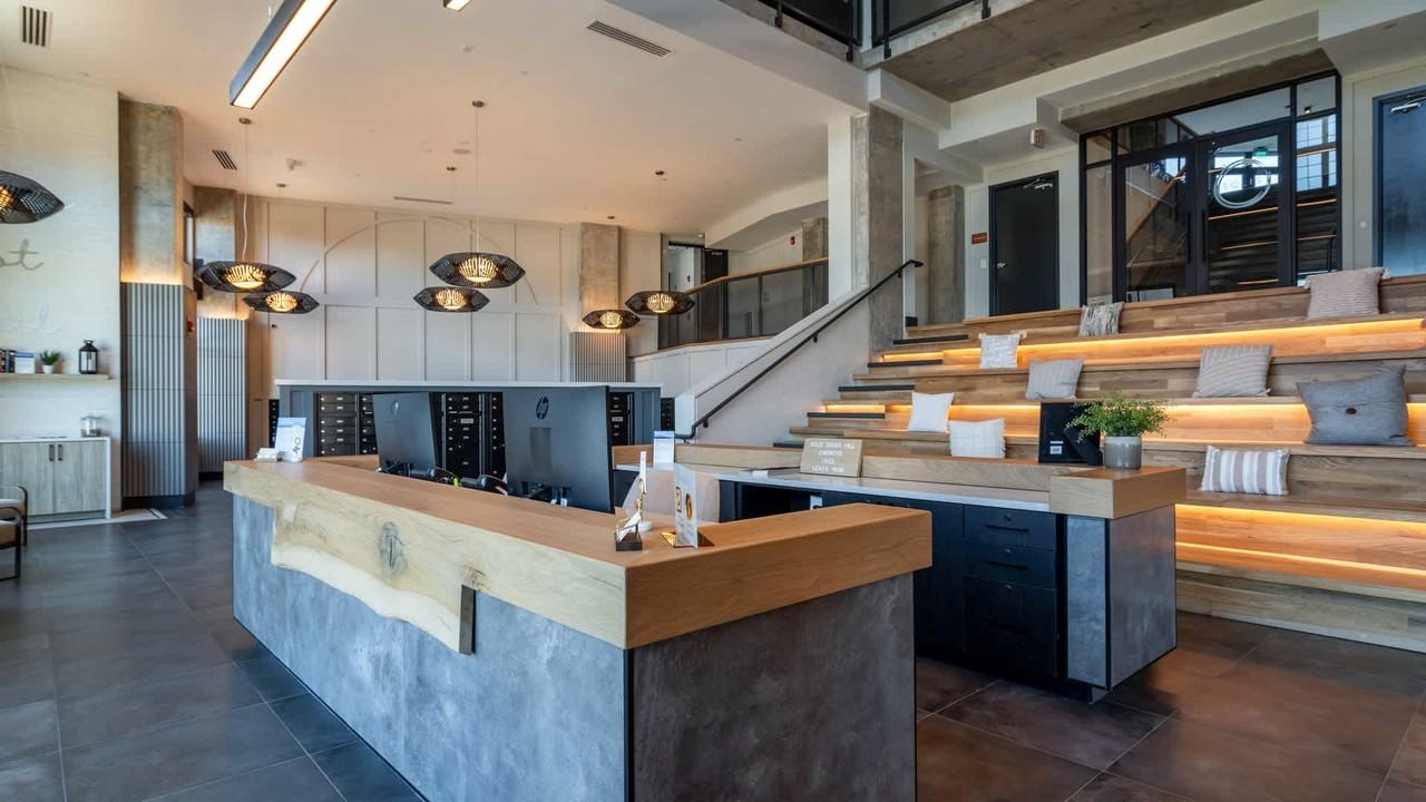 Lyric Sugar Hill - Photo 2 of 28