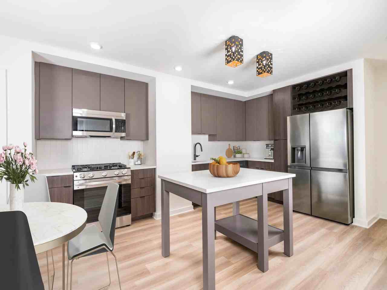 Modera Parkside - Photo 2 of 50