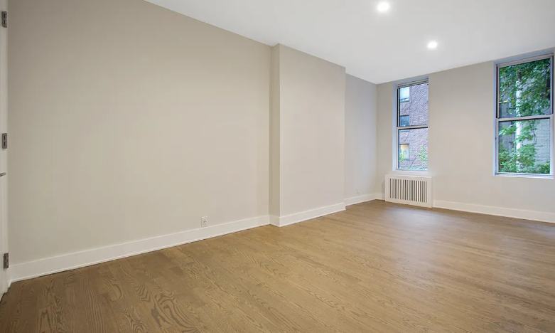 410 East 84th Street #1A - Photo 5 of 8