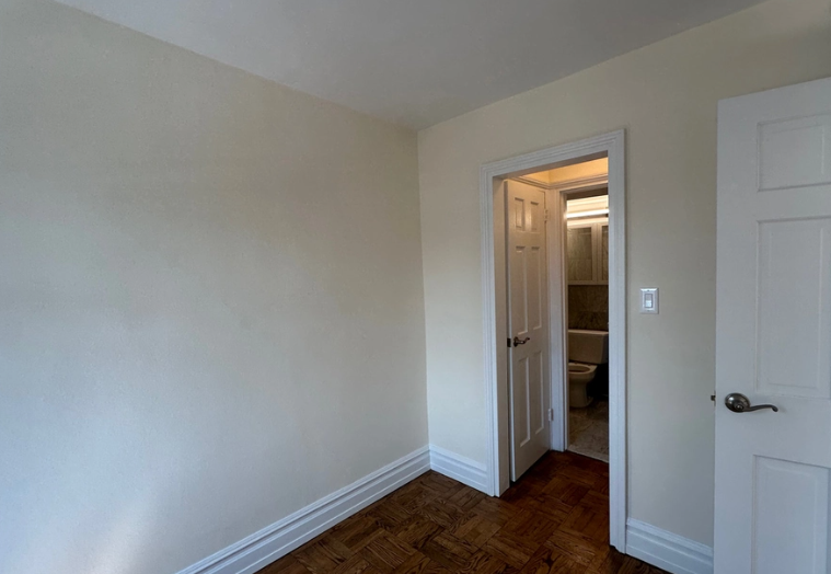 416 E 79th St #12E - Photo 4 of 8