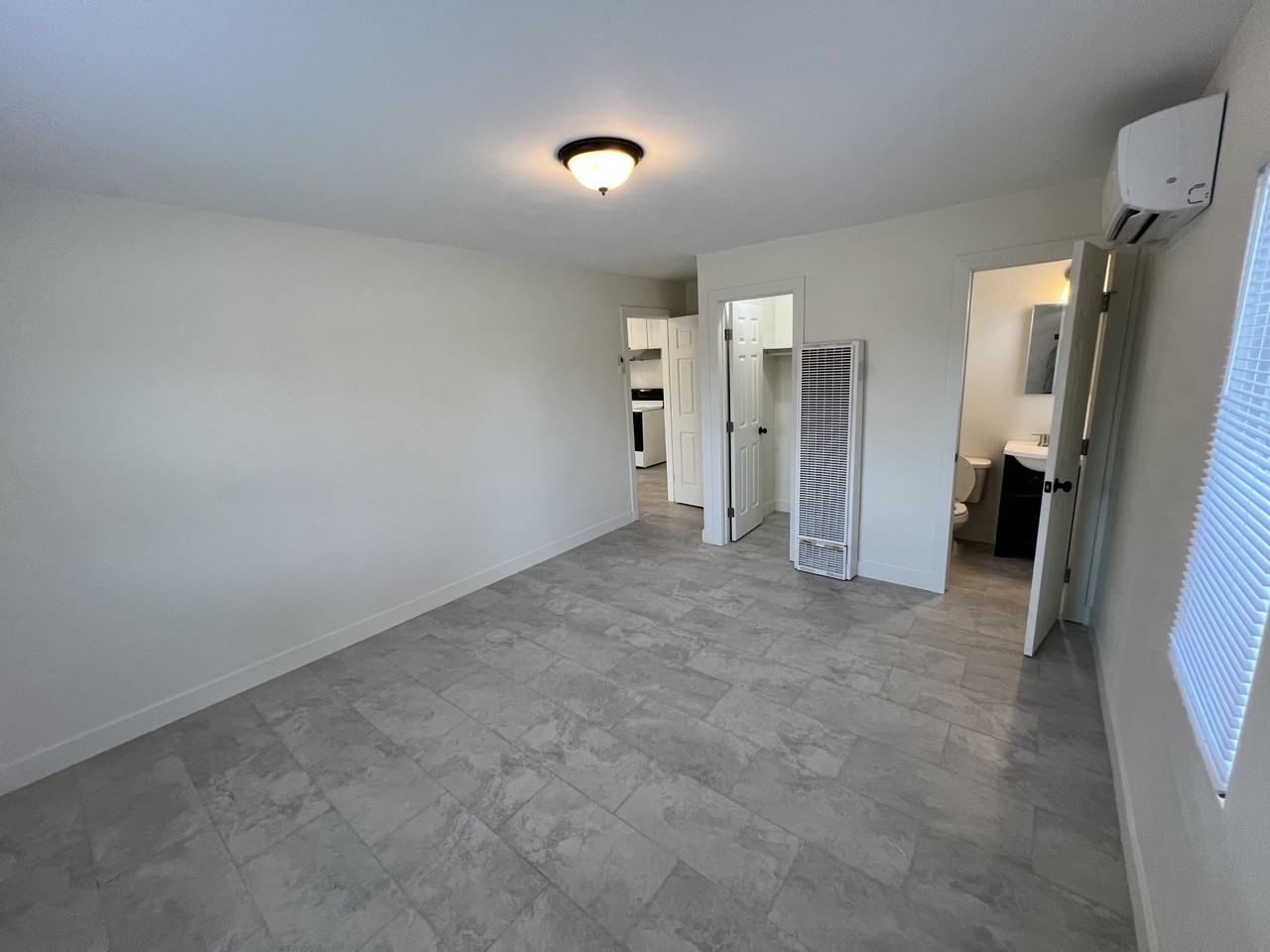 2831 W George St #NA - Photo 3 of 25