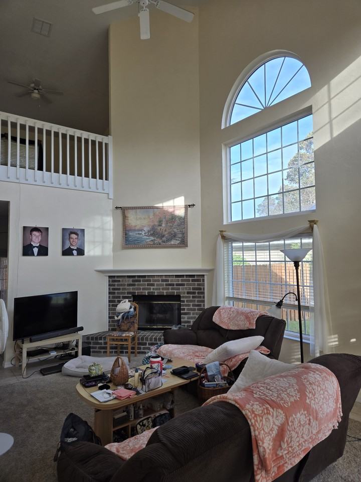 4248 Nw 36th Dr #NA - Photo 3 of 9