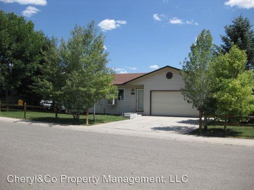 1526 Arabian Avenue - Photo 2 of 4