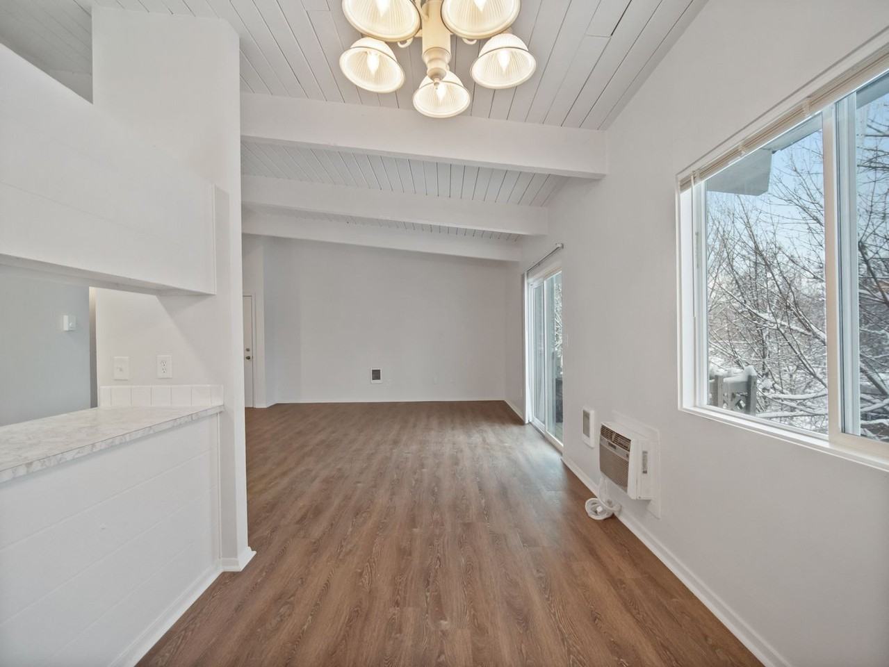 9025 E Liberty Ave - Photo 5 of 13