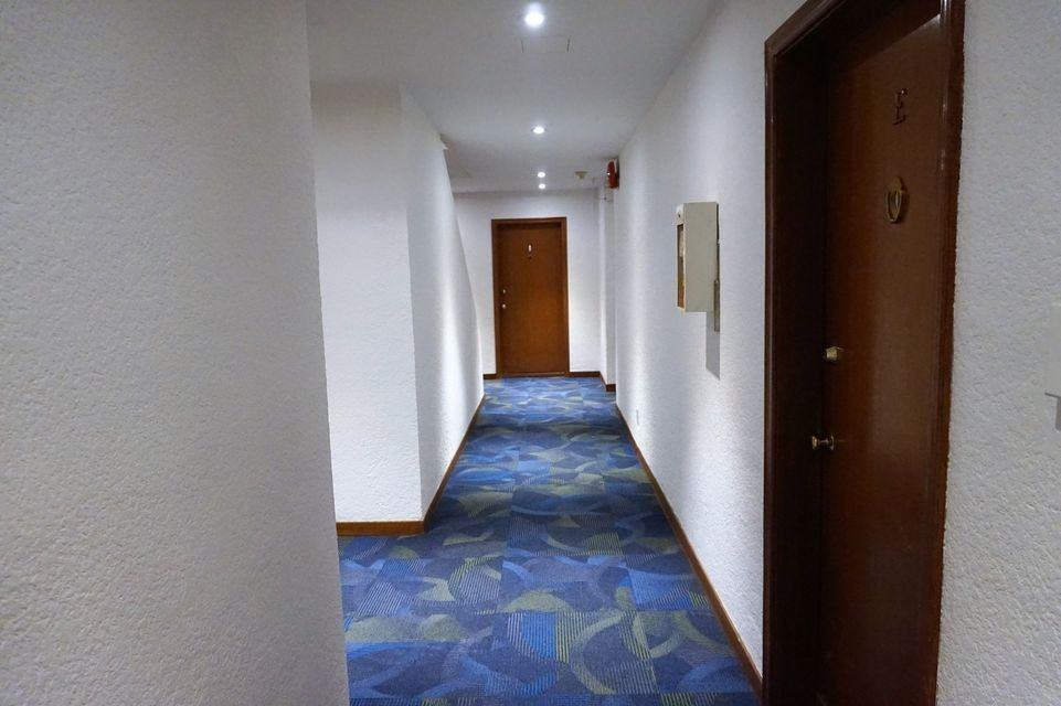 955 West 10th Avenue - Photo 7 of 50