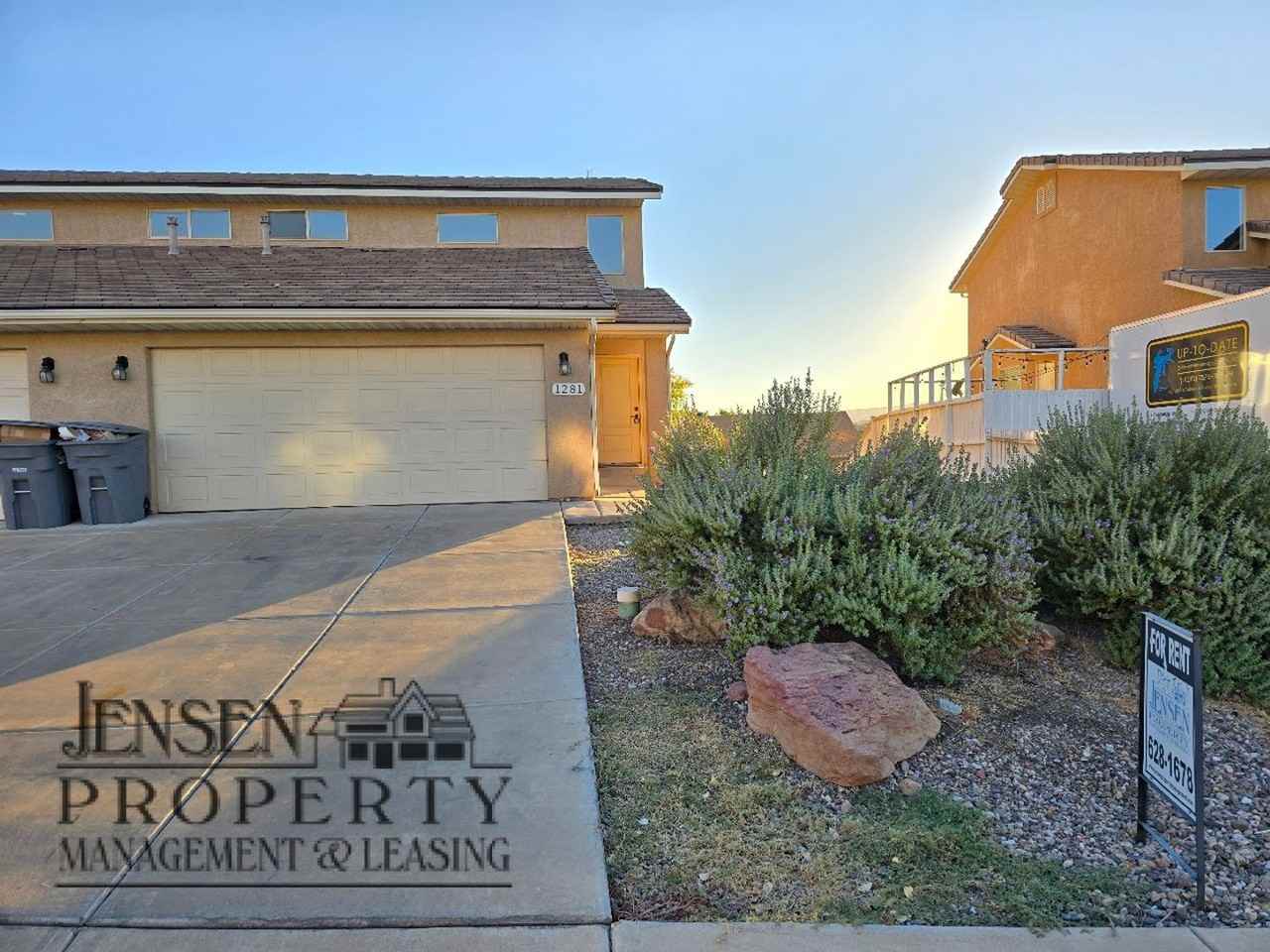 1281 W Las Hurdes Dr - Photo 2 of 37