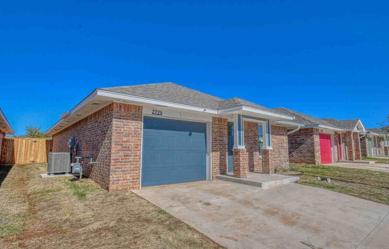 2729 Clifton Ter - Photo 2 of 29