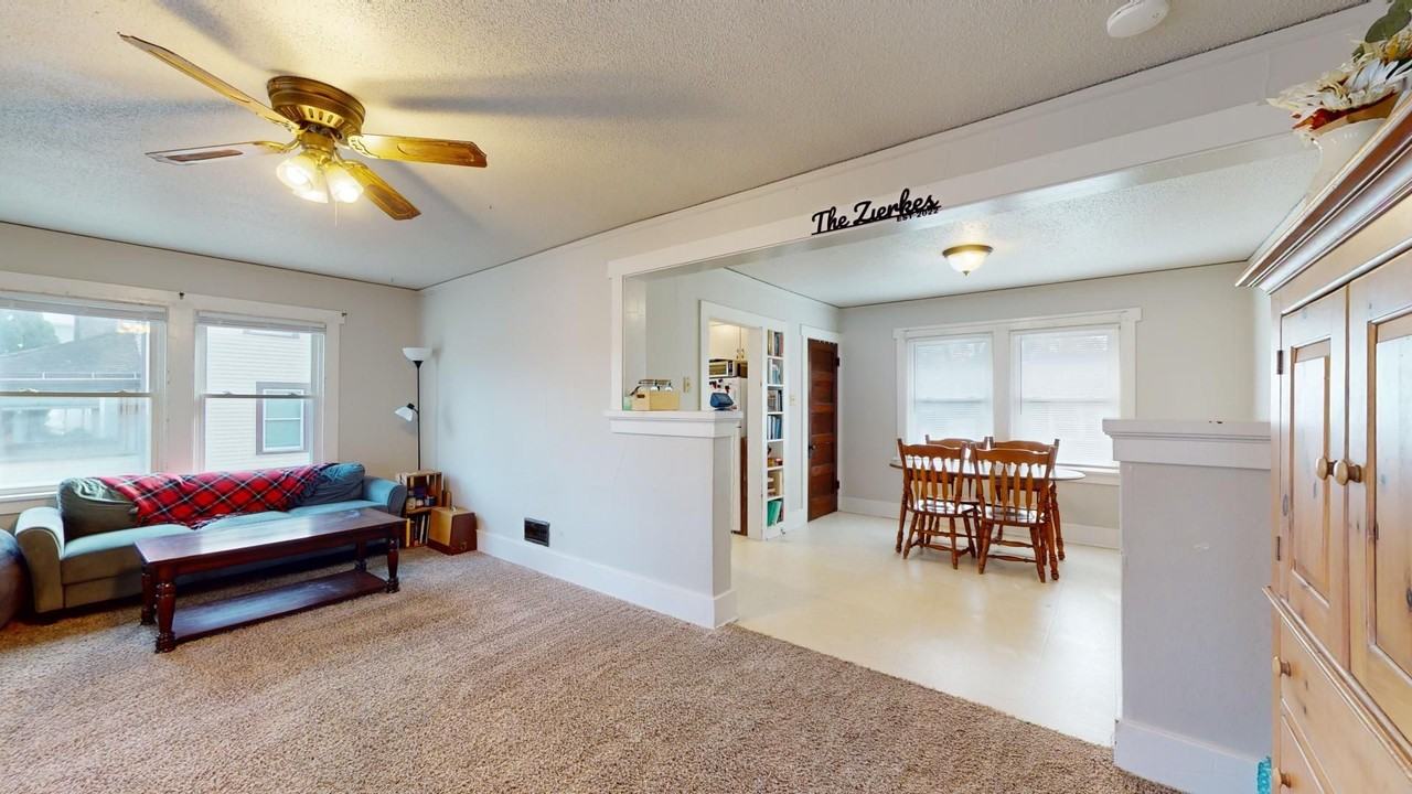 2906 Lincoln Way - Photo 2 of 15