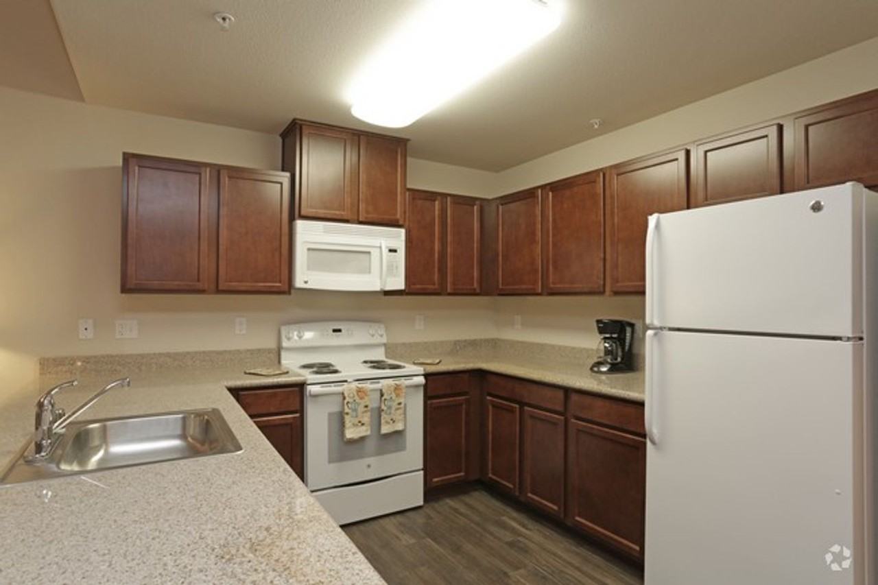 TOLLHOUSE CROSSING - Photo 4 of 19