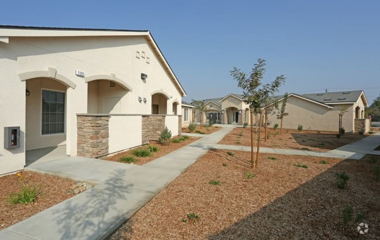 TOLLHOUSE CROSSING - Photo 7 of 19