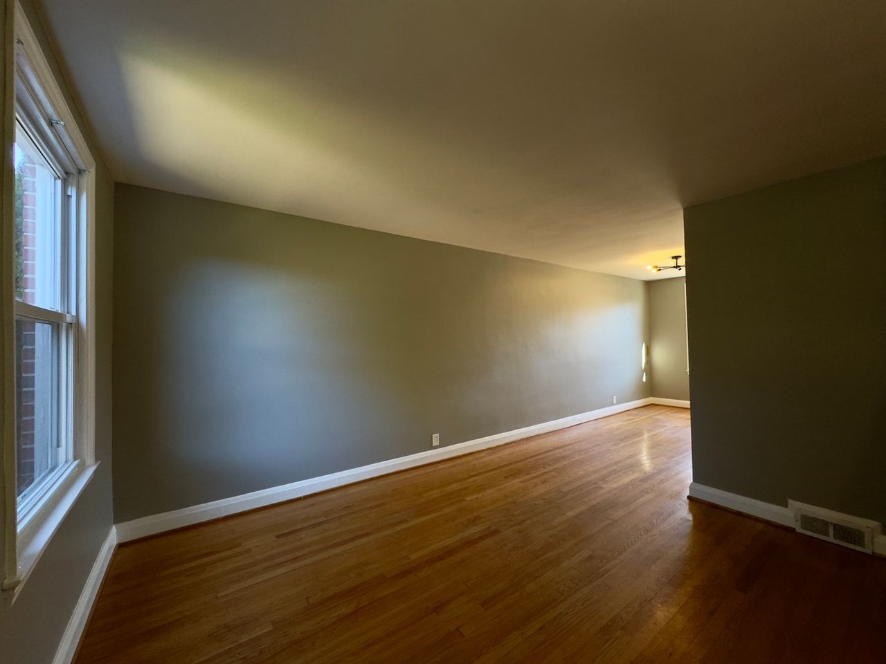 8535 Water Oak Rd - Photo 4 of 21