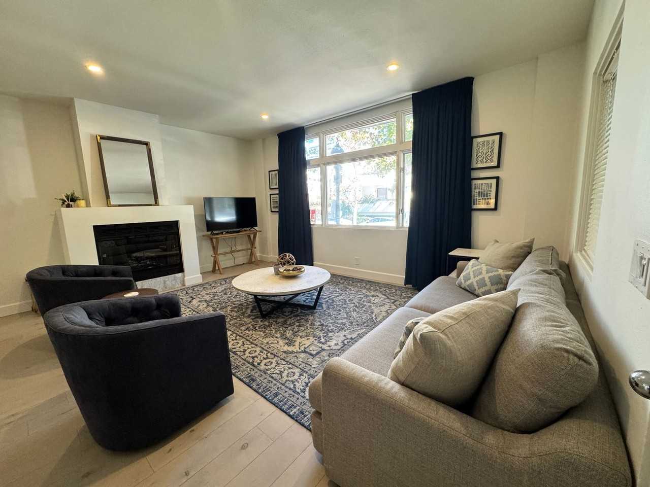 704 Kettner Blvd - Photo 2 of 28