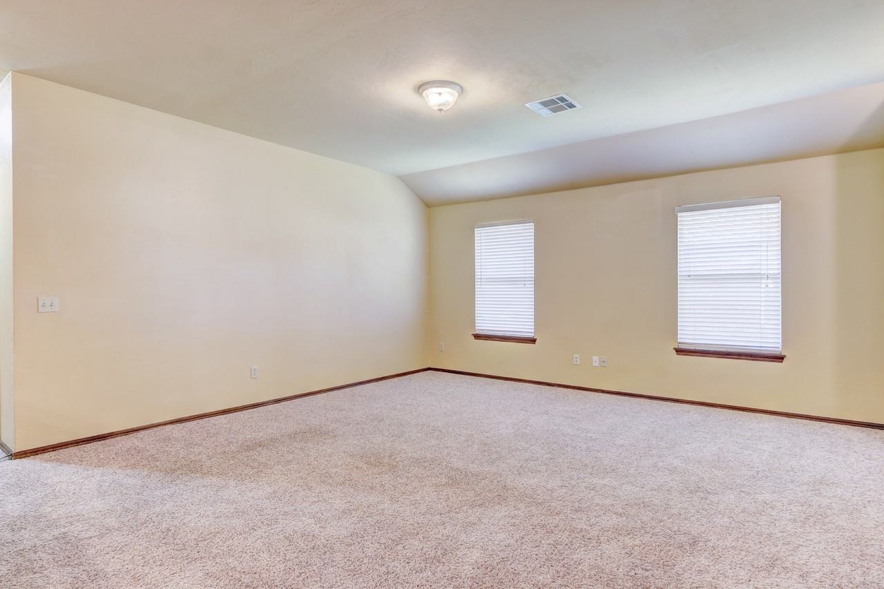 1726 W Palm Pl - Photo 6 of 42