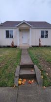 715 Ne 13th St - Photo 1 of 1