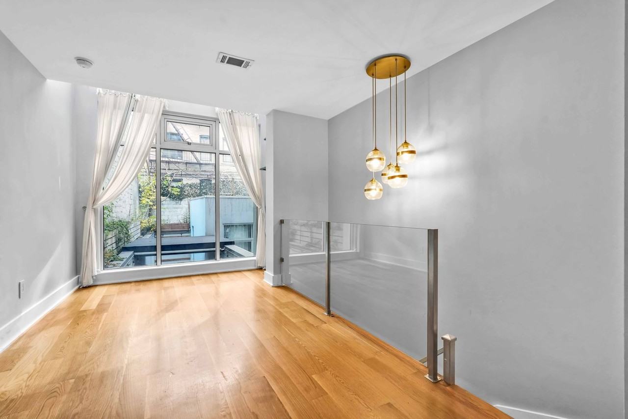351 S 3rd St ##1c - Photo 5 of 24