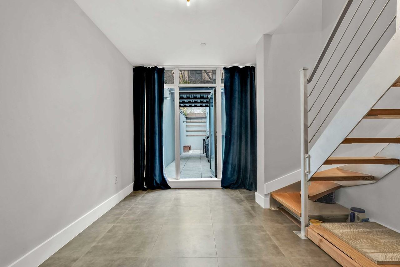 351 S 3rd St ##1c - Photo 7 of 24