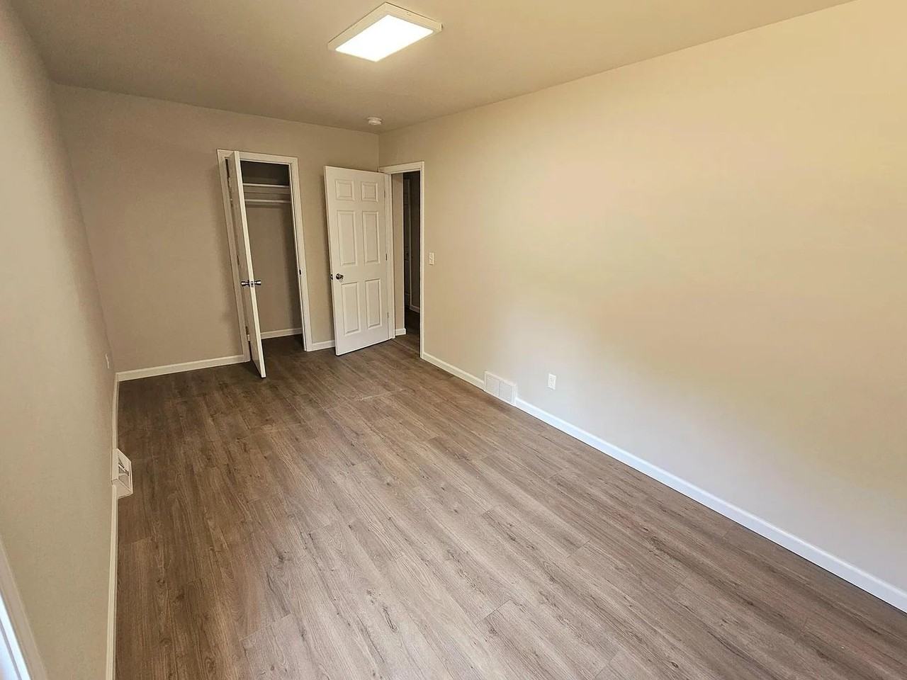 19681 Waubascon Rd - Photo 3 of 11