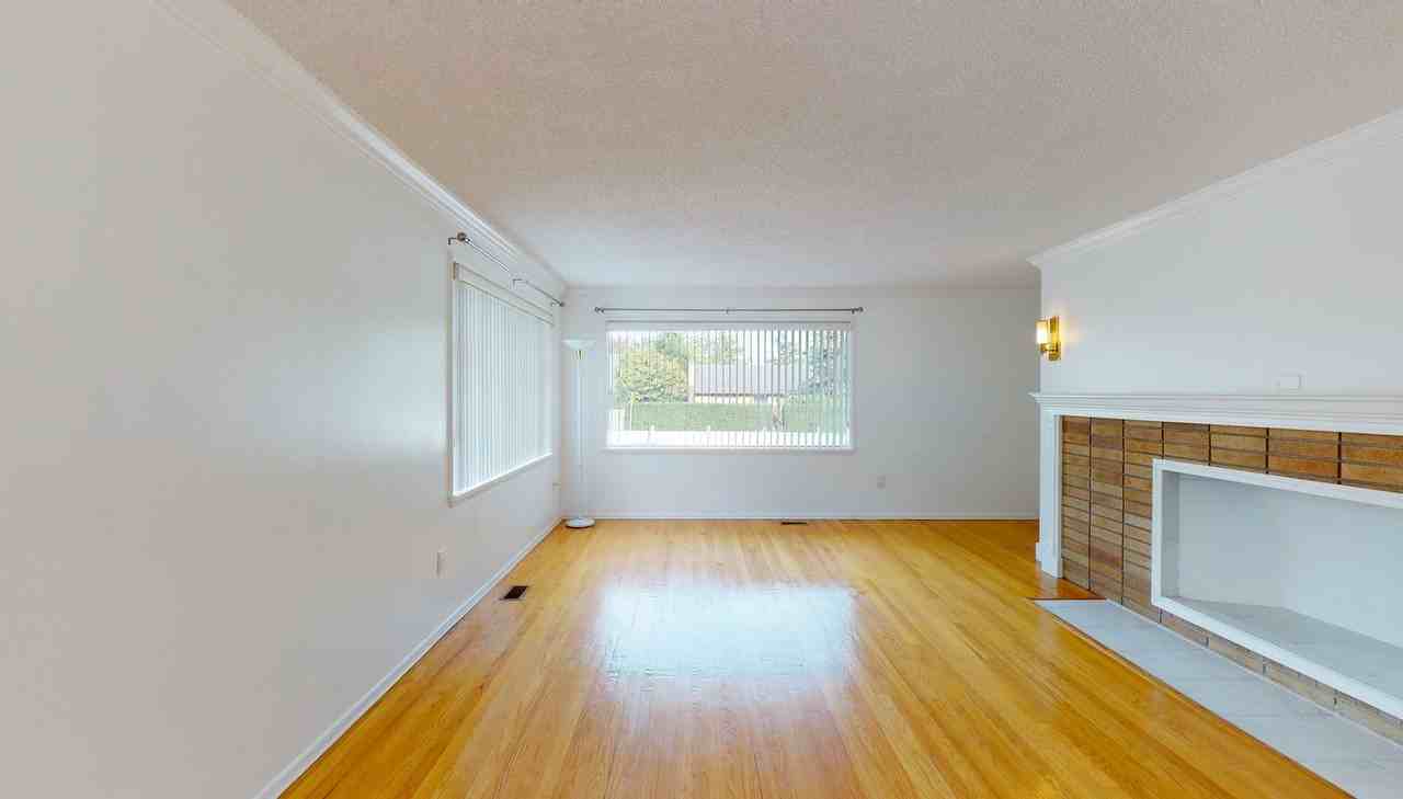 10326 51st Ave S - Photo 2 of 49