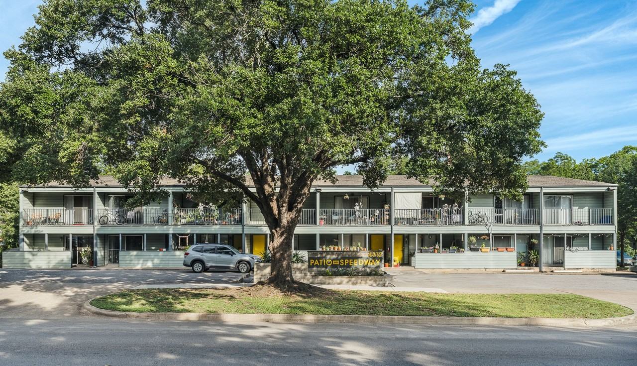 Patio on Speedway - Photo 4 of 4
