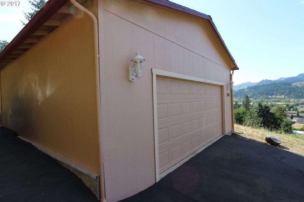 1503 East 6th Avenue - Photo 4 of 22