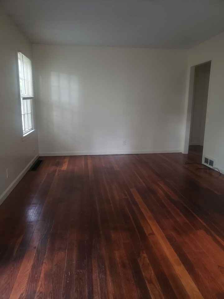 1815 Kentucky Ave - Photo 5 of 8